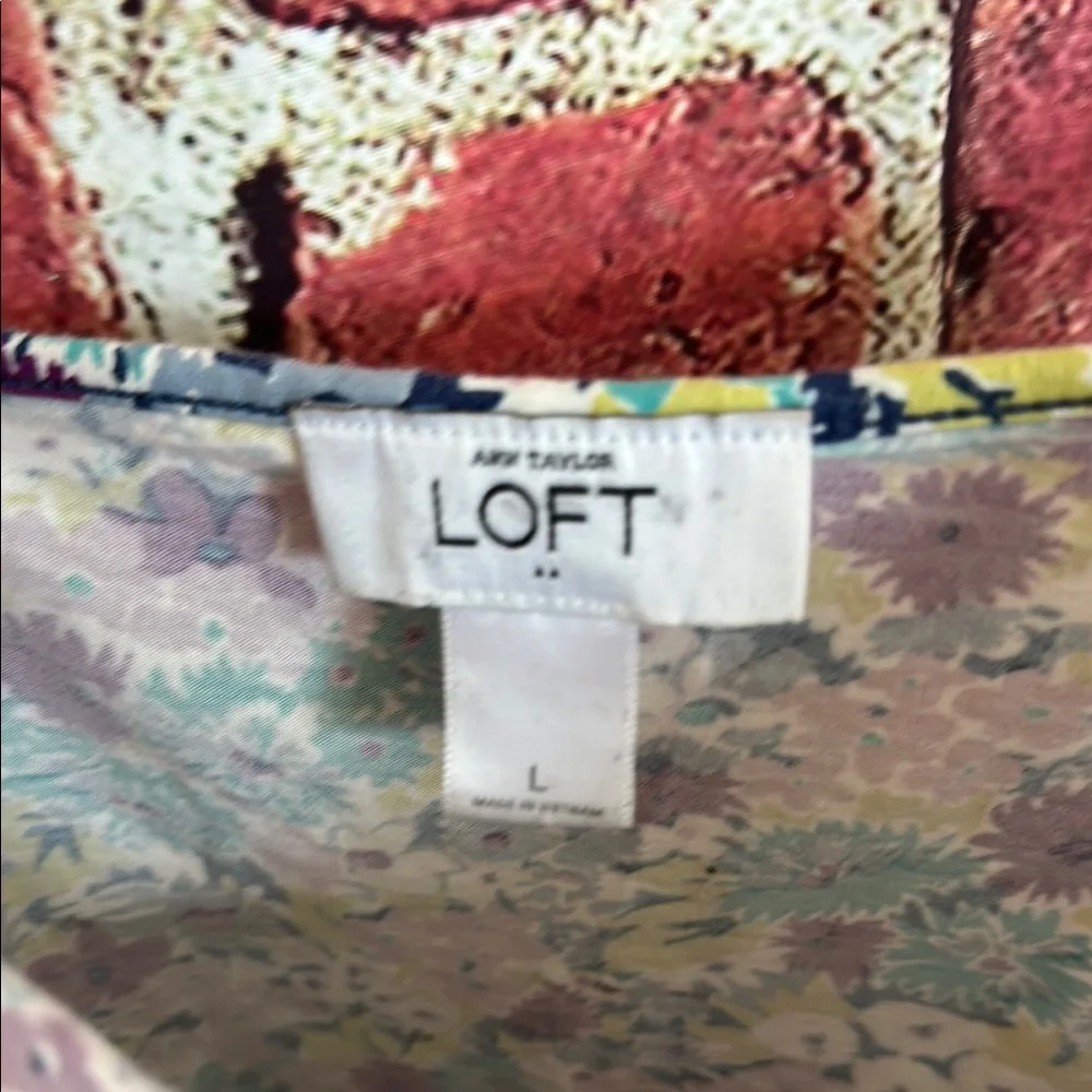 Ann Taylor LOFT Floral Camisole Top Size Large - Picture 4 of 9